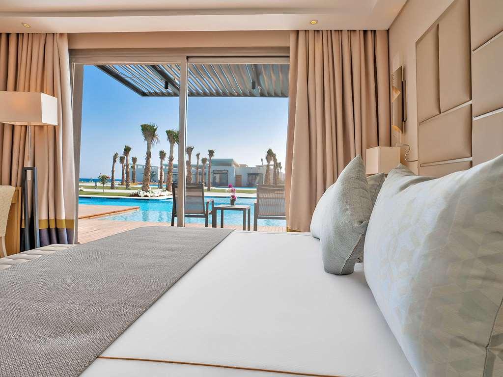 Rixos Premium Magawish Suites And Villas Хургада Номер фото